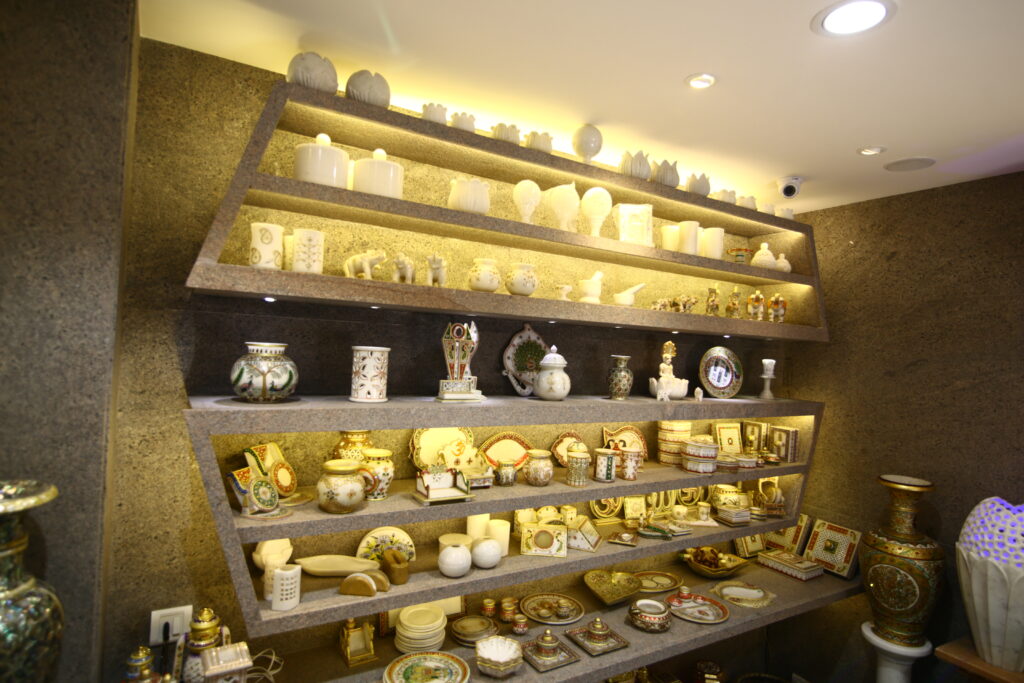 Marble objects